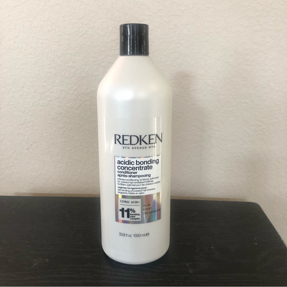 Redken Acidic Bonding Concentrate Conditioner